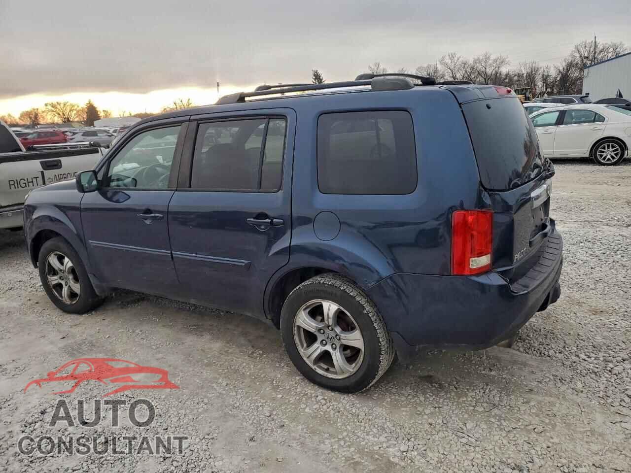 HONDA PILOT 2012 - 5FNYF4H40CB022151