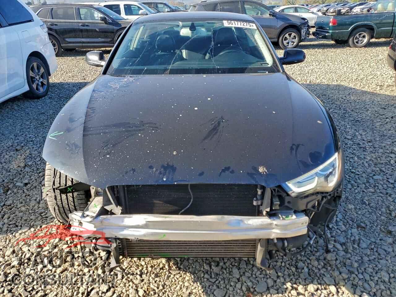 AUDI A5 2013 - WAULFAFR5DA079833