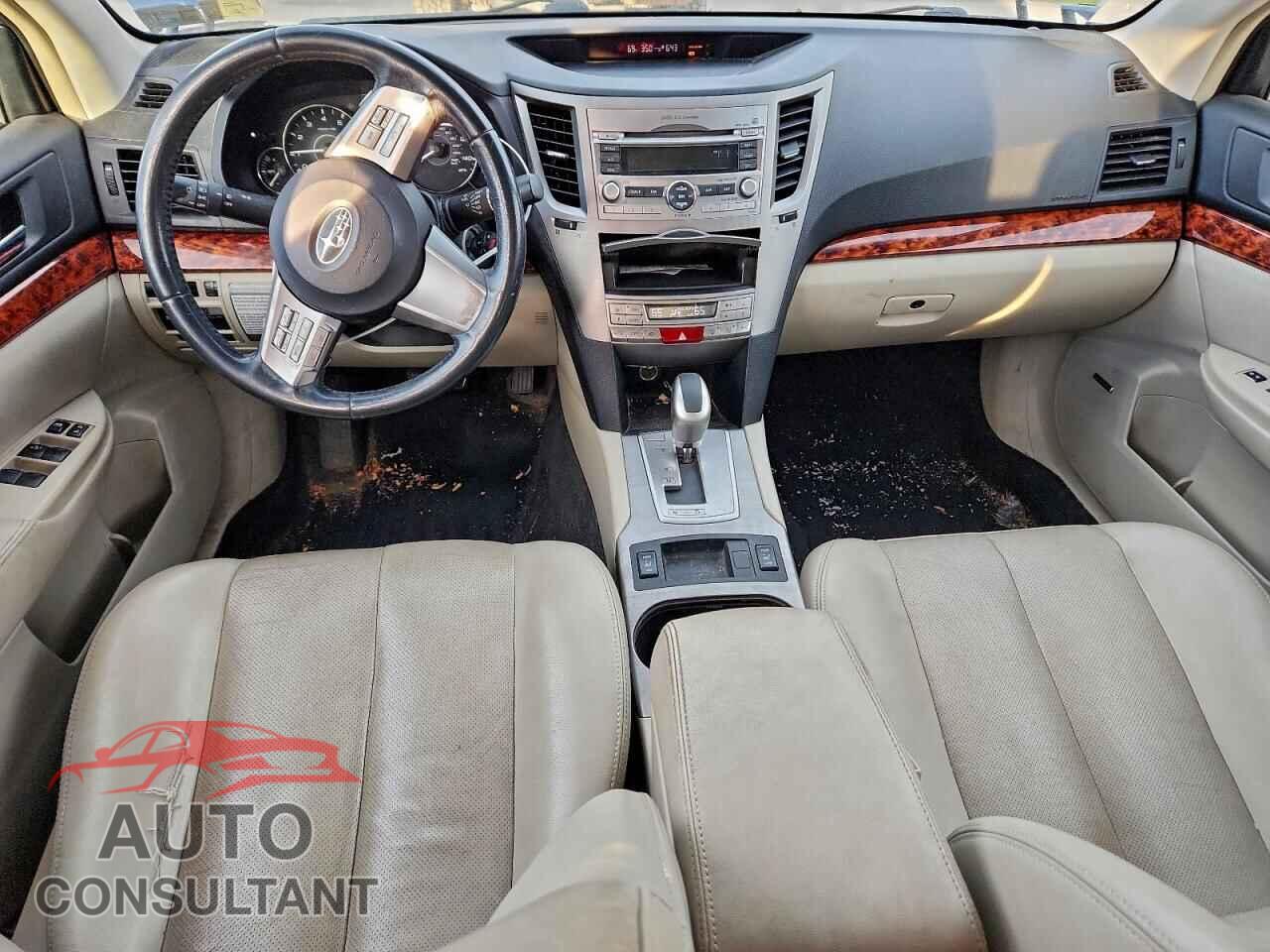 SUBARU OUTBACK 2011 - 4S4BRBKC7B3329177
