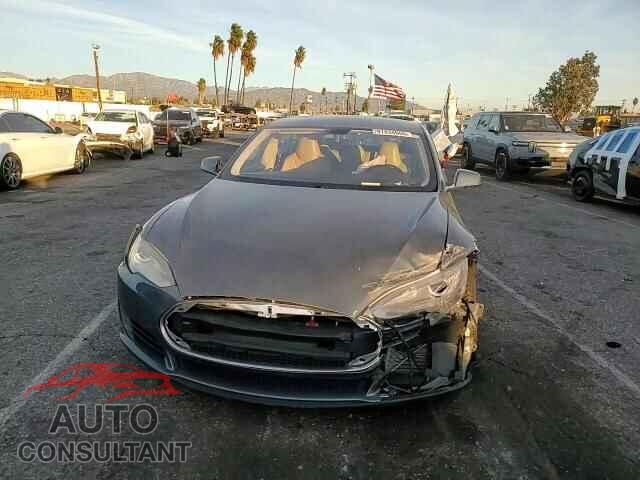 TESLA MODEL S 2013 - 5YJSA1AG0DFP08473