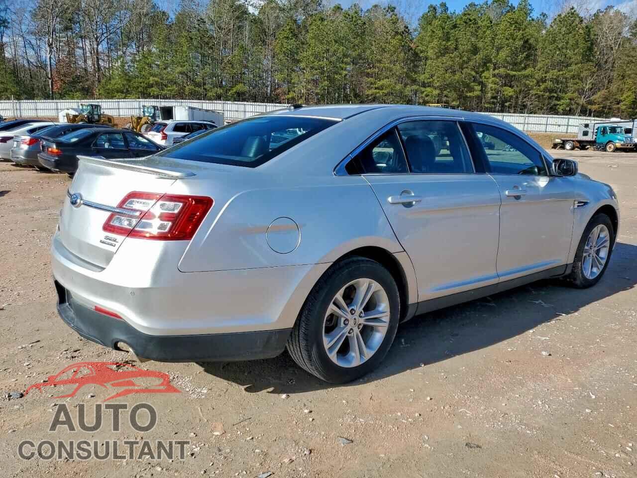 FORD TAURUS 2013 - 1FAHP2E83DG176696