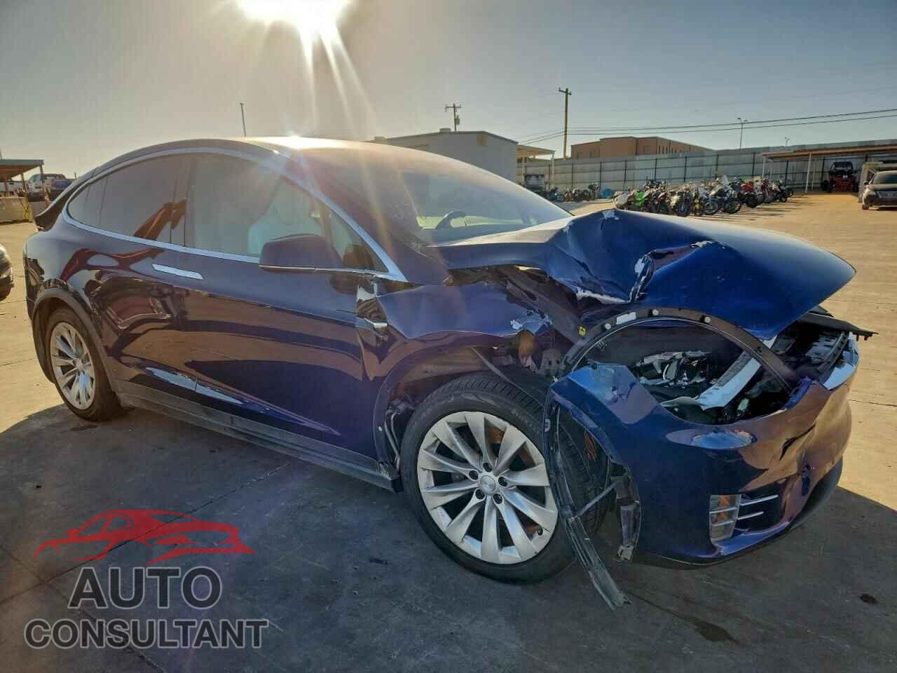 TESLA MODEL X 2017 - 5YJXCAE2XHF066106