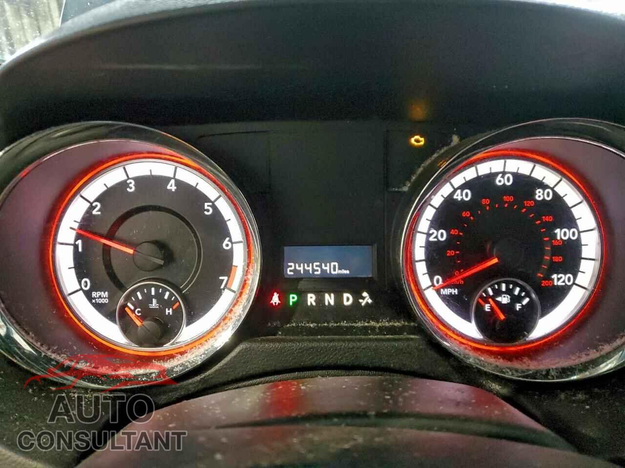 DODGE CARAVAN 2015 - 2C4RDGCG5FR735651