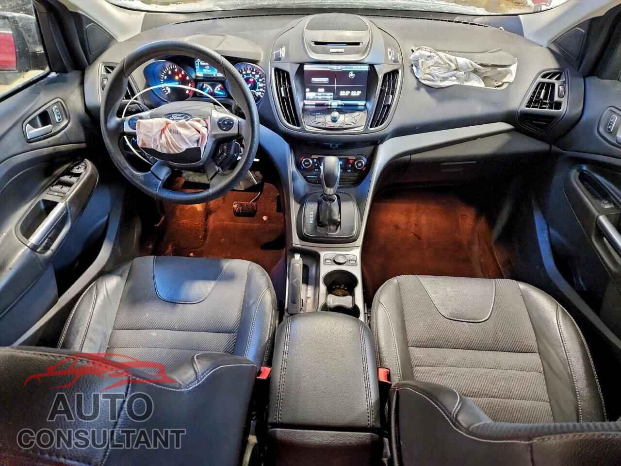 FORD ESCAPE 2014 - 1FMCU9GX8EUB88206