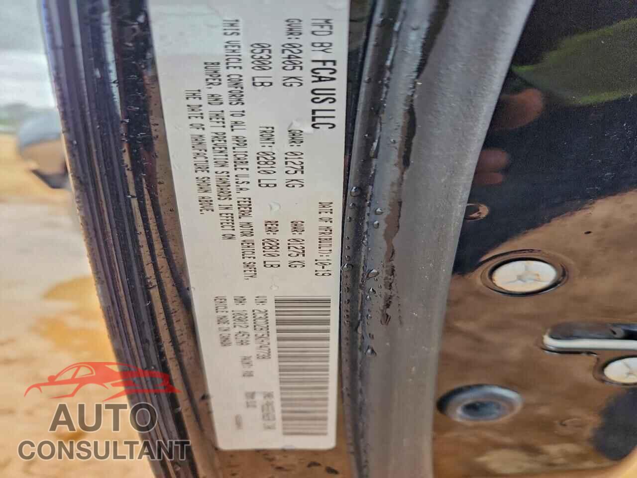DODGE CHALLENGER 2019 - 2C3CDZBT5KH747738