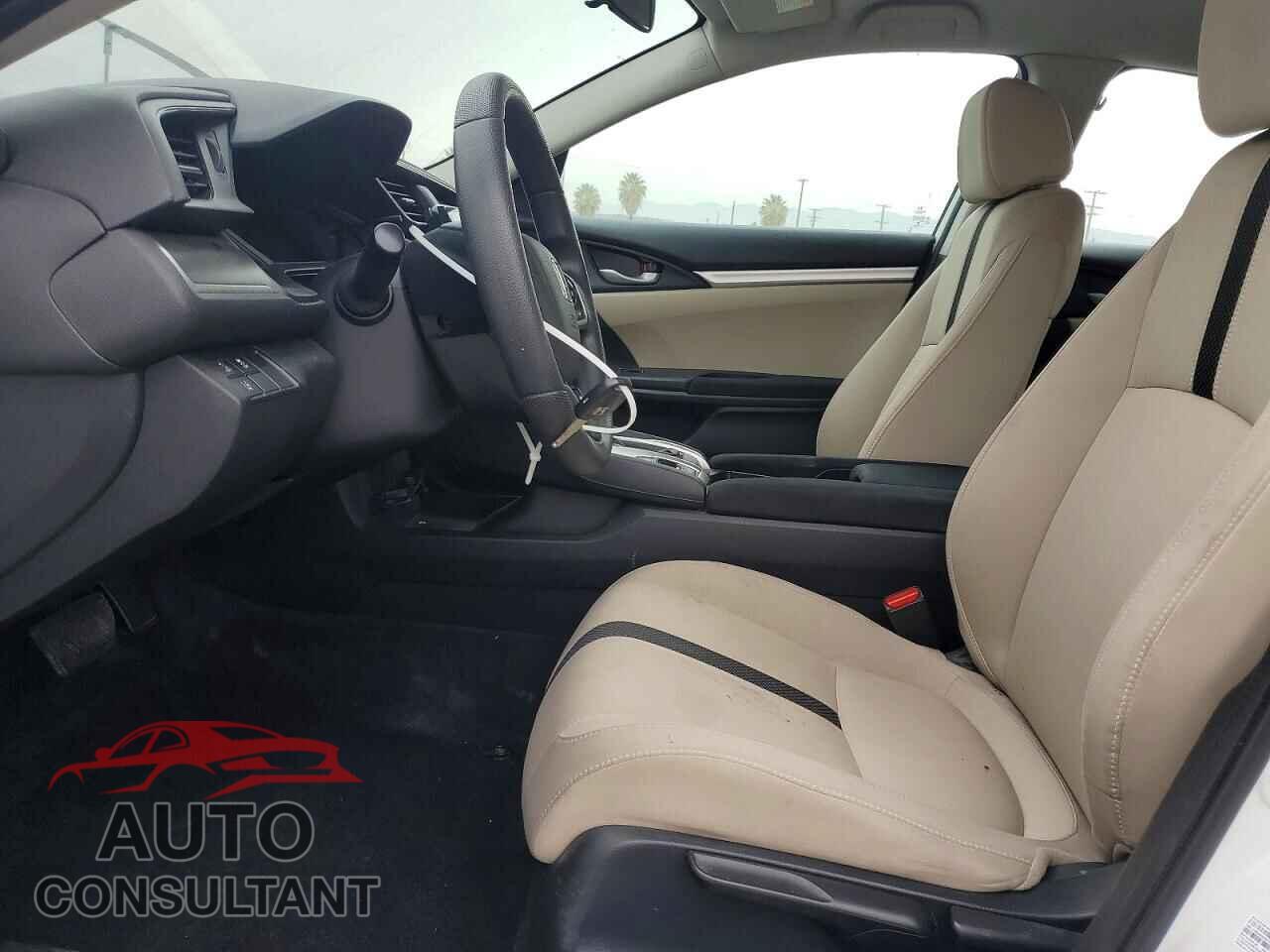 HONDA CIVIC 2019 - 2HGFC2F61KH508454