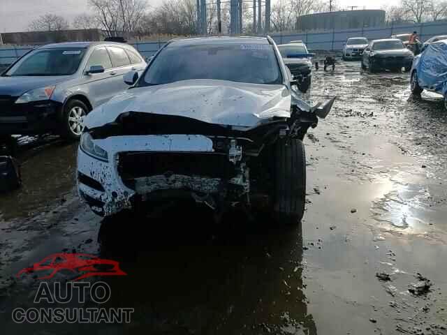 JAGUAR F-PACE 2018 - SADCJ2FX6JA292117