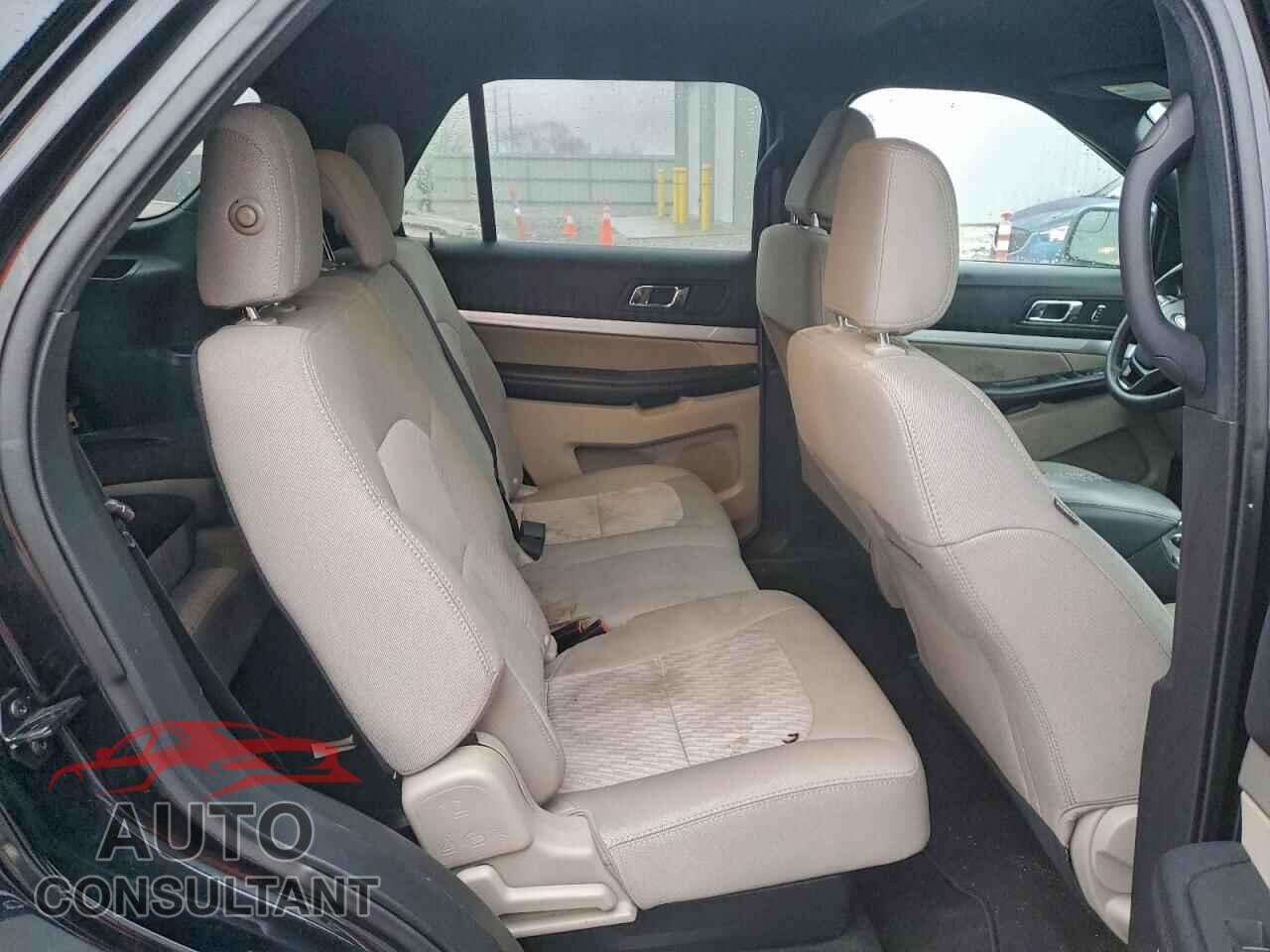FORD EXPLORER 2018 - 1FM5K7B88JGB05854