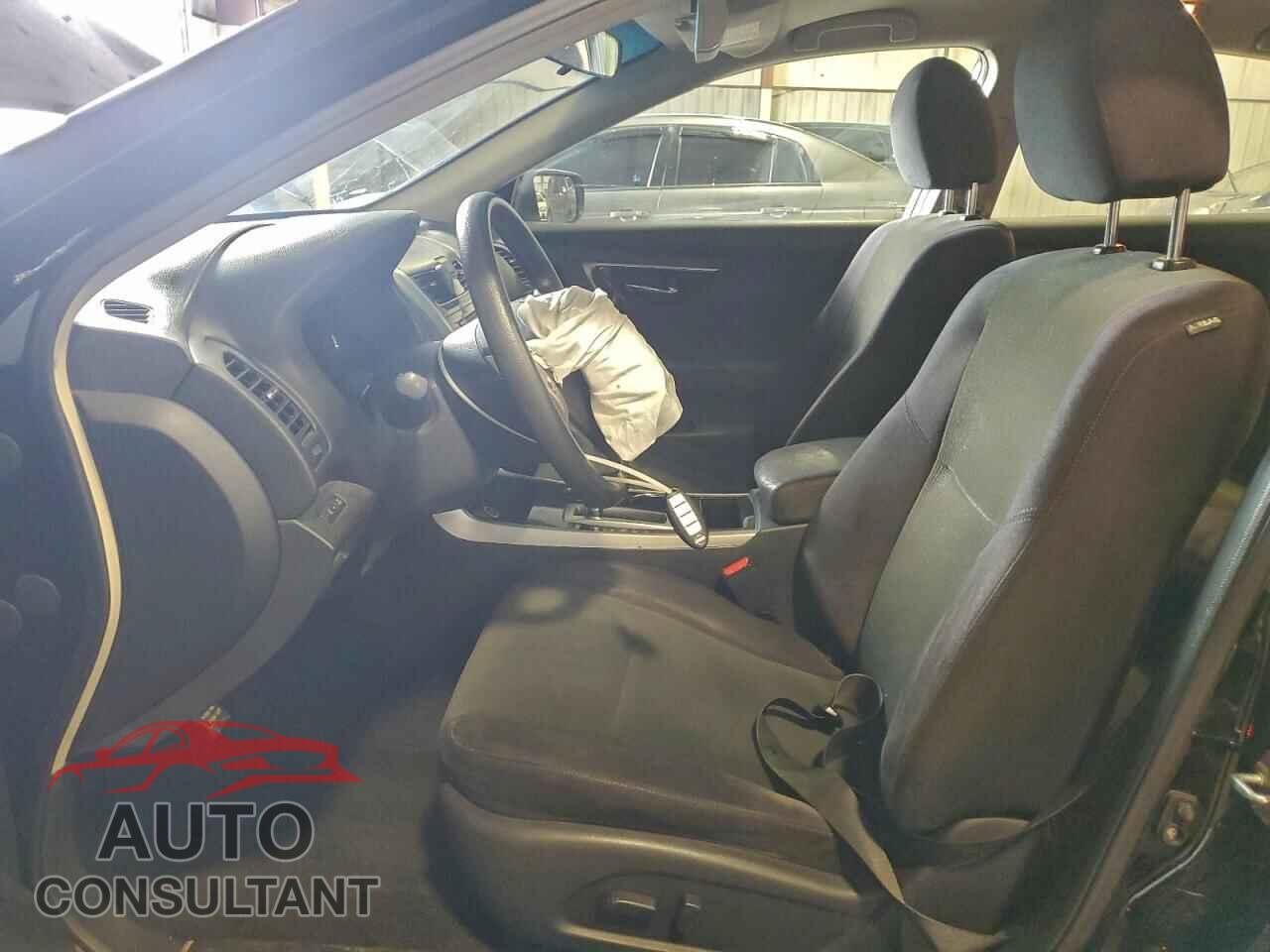 NISSAN ALTIMA 2013 - 1N4AL3AP1DC161606