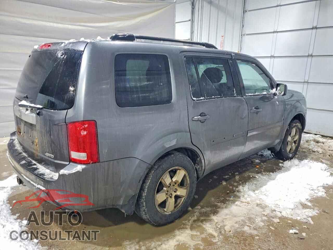 HONDA PILOT 2011 - 5FNYF4H55BB021682