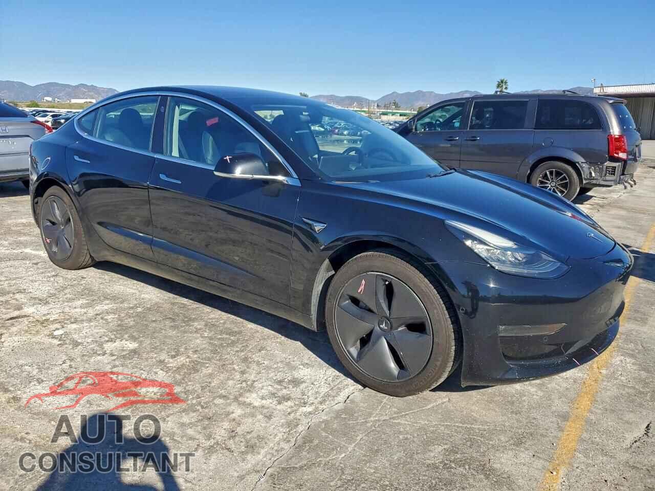TESLA MODEL 3 2018 - 5YJ3E1EA1JF056960