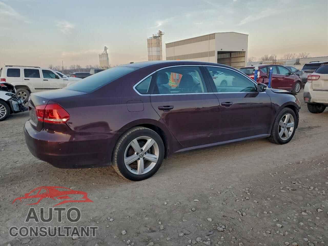 VOLKSWAGEN PASSAT 2013 - 1VWBP7A33DC085844
