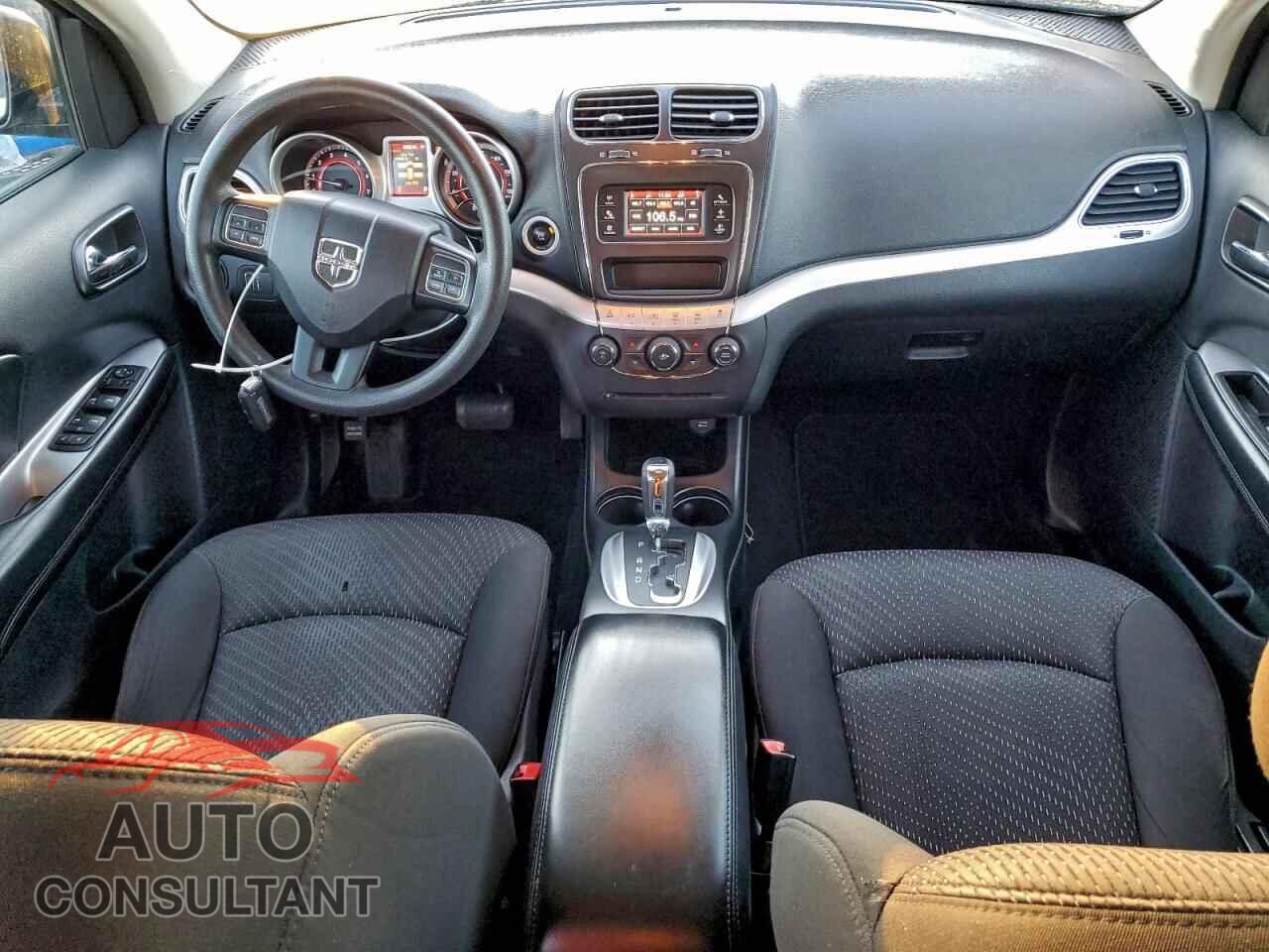 DODGE JOURNEY 2015 - 3C4PDCBG8FT711603