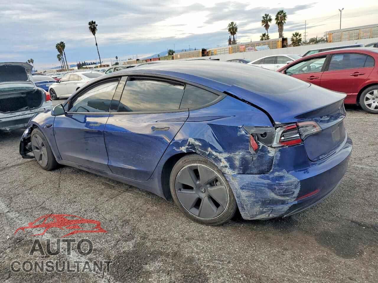TESLA MODEL 3 2023 - 5YJ3E1EA2PF684759