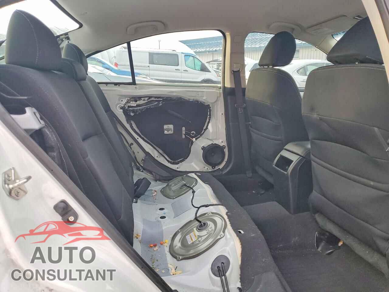 SUBARU LEGACY 2019 - 4S3BNAB69K3038183