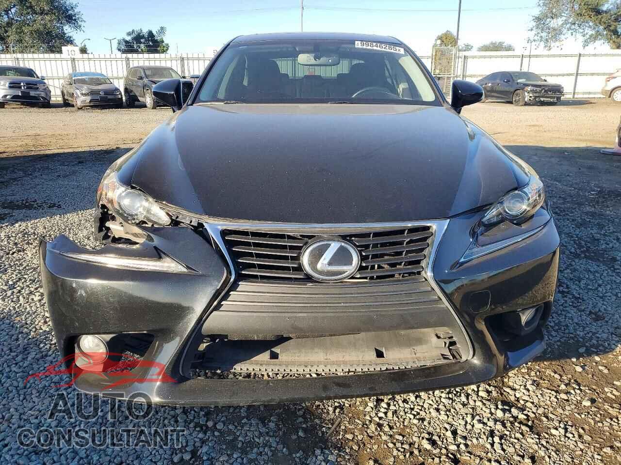 LEXUS IS 2014 - JTHBF1D28E5017856