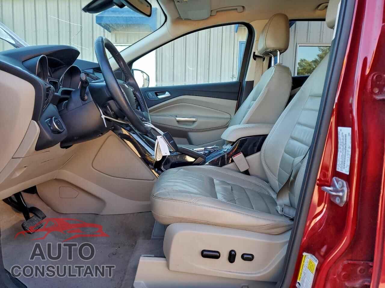 FORD ESCAPE 2016 - 1FMCU9J96GUC63157