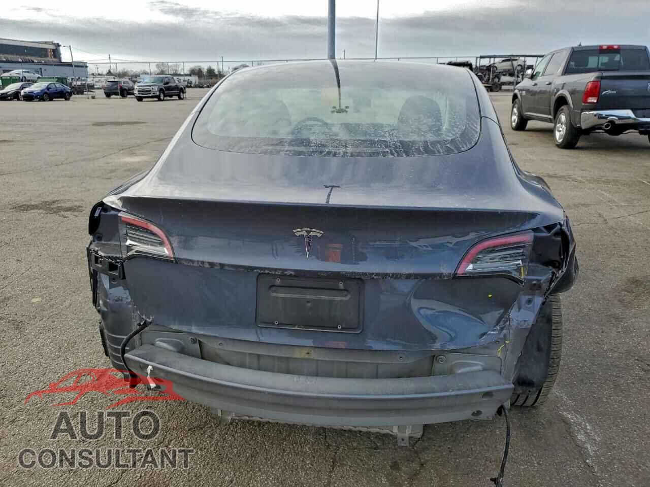 TESLA MODEL 3 2023 - 5YJ3E1EA2PF613240