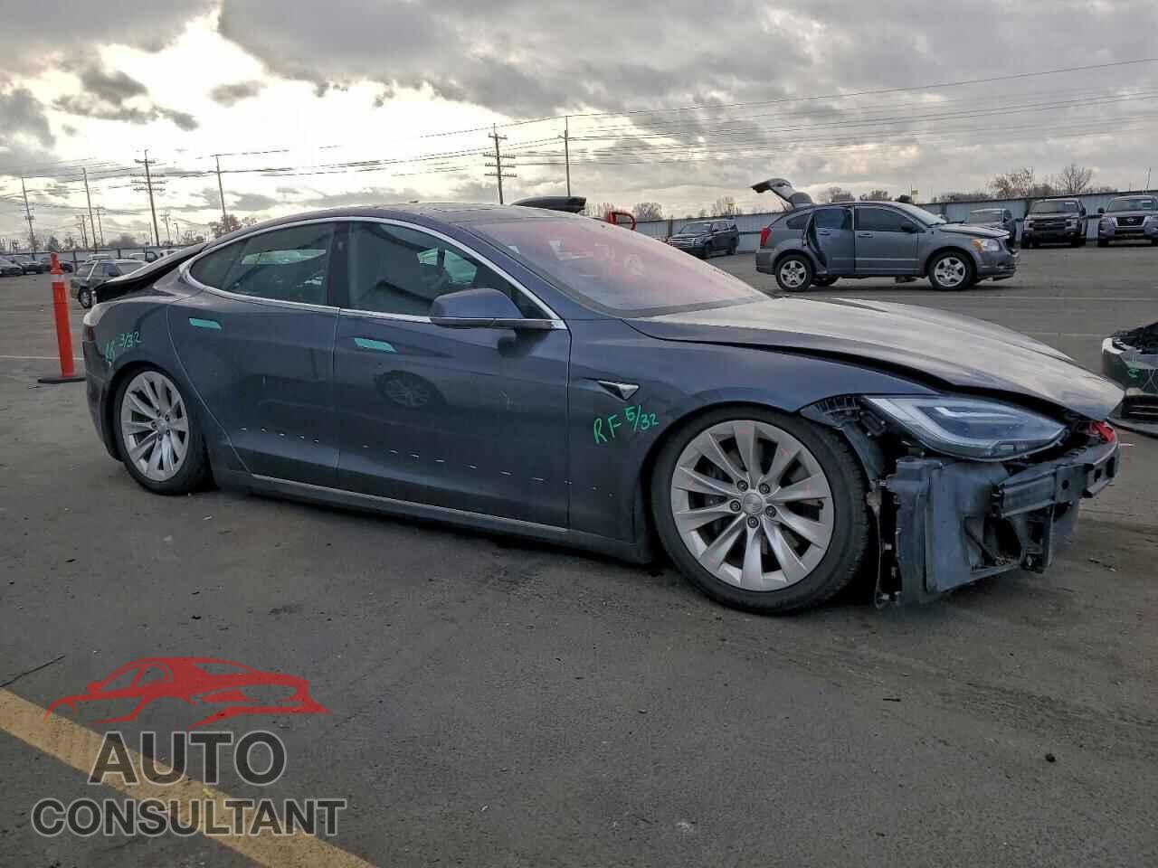 TESLA MODEL S 2017 - 5YJSA1E23HF219280