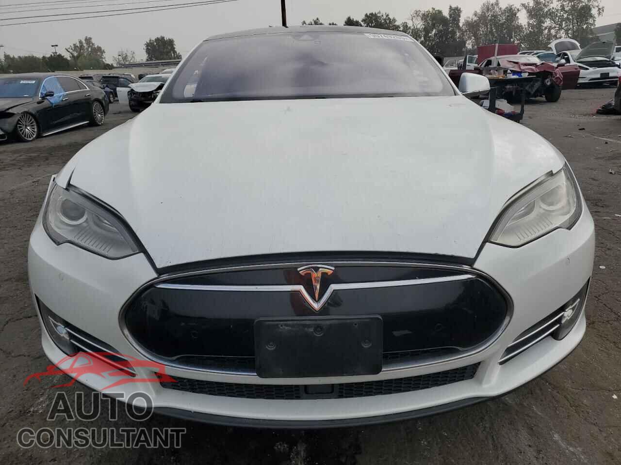 TESLA MODEL S 2015 - 5YJSA1S28FF088199