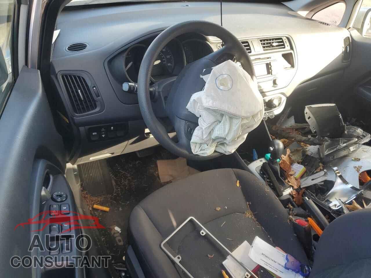 KIA RIO 2013 - KNADM5A31D6295587
