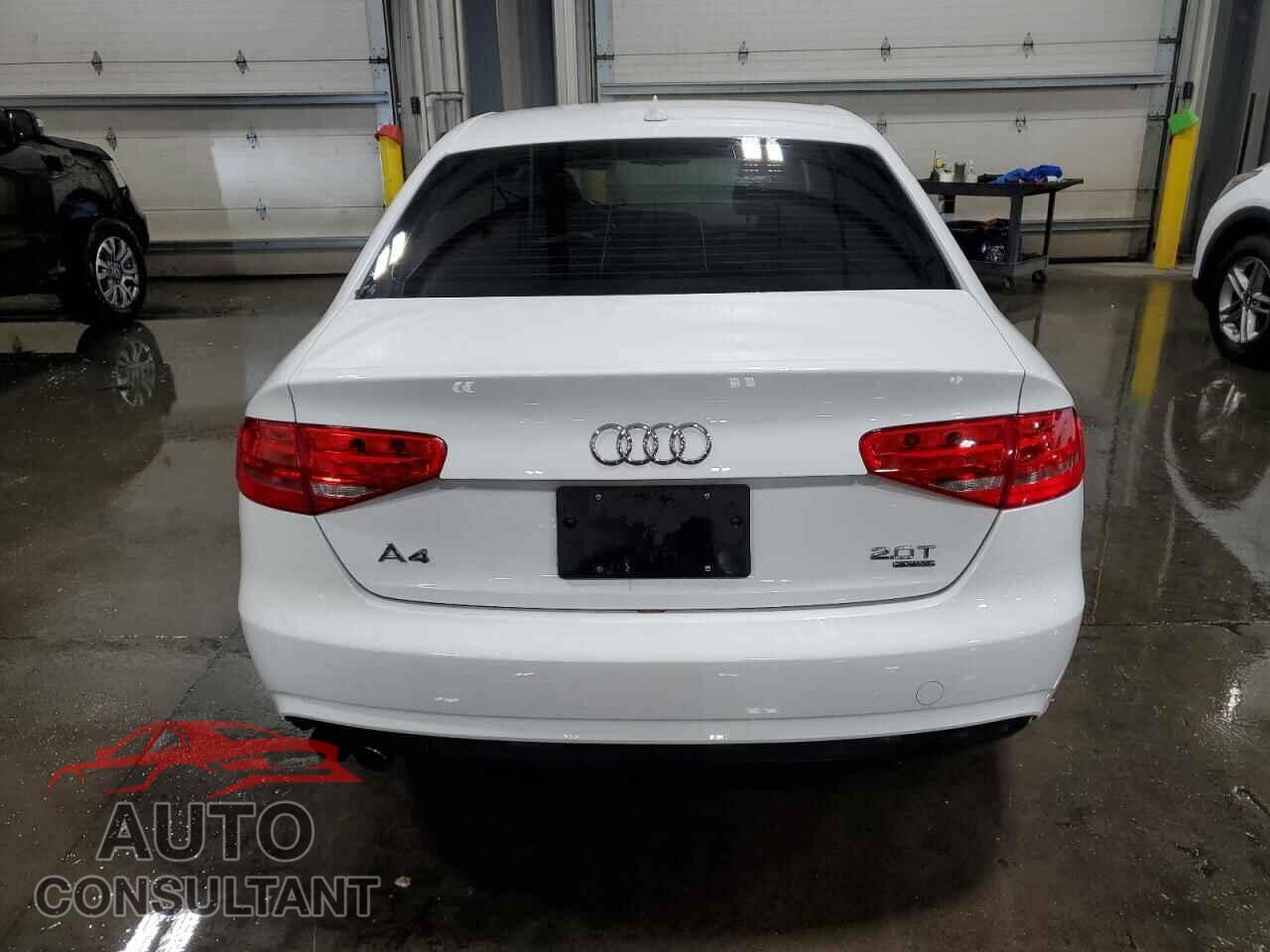 AUDI A4 2014 - WAUBFAFL3EN016537
