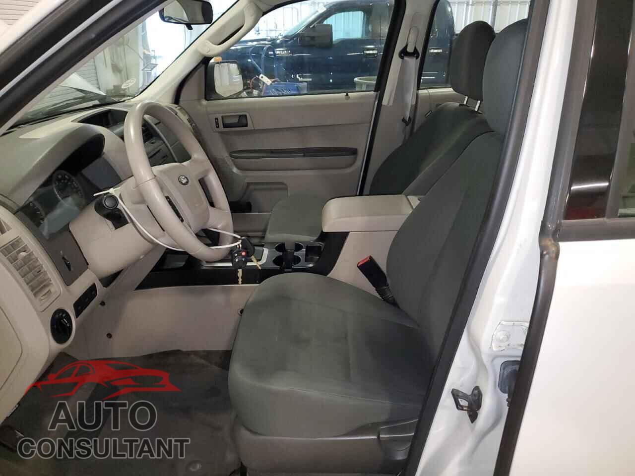 FORD ESCAPE 2011 - 1FMCU9C72BKC61048