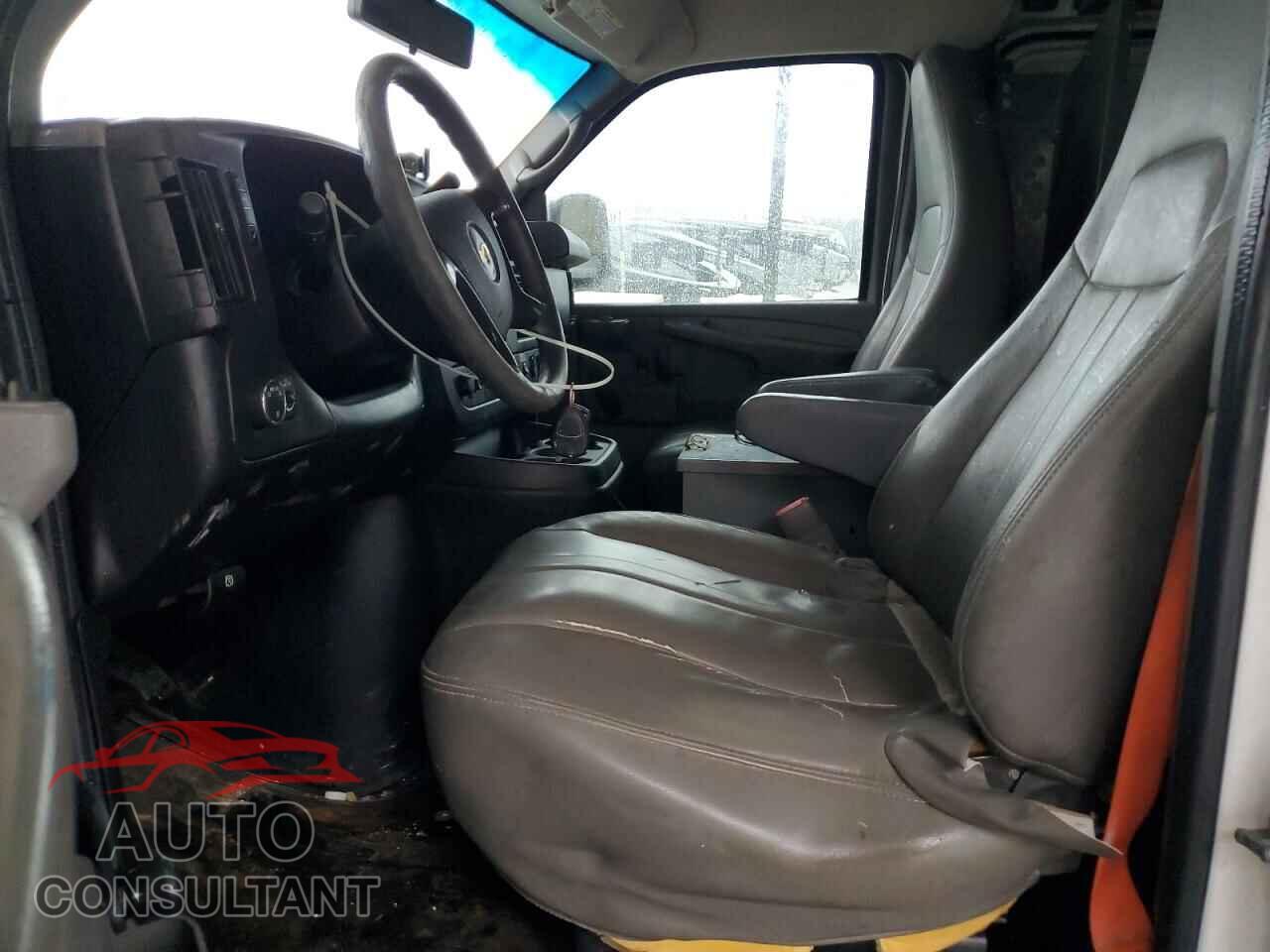 CHEVROLET EXPRESS 2013 - 1GCWGFCA0D1903763