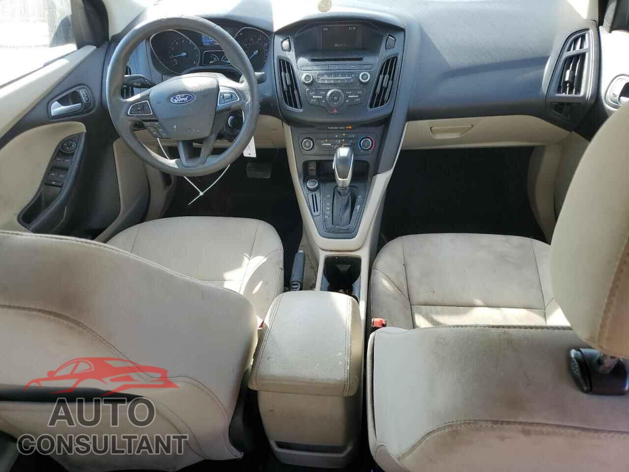 FORD FOCUS 2015 - 1FADP3F28FL343868