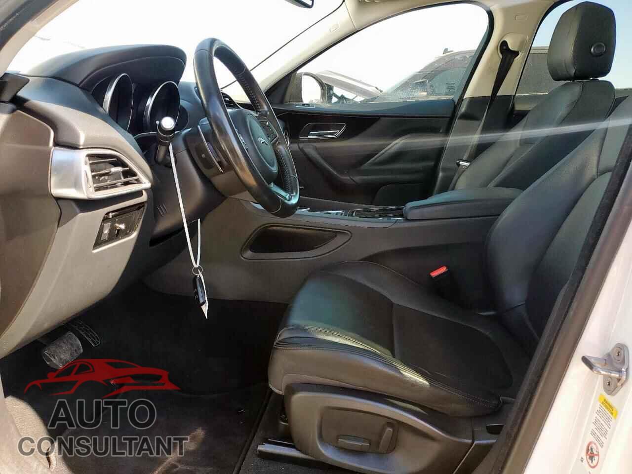 JAGUAR F-PACE 2018 - SADCJ2FX7JA294717