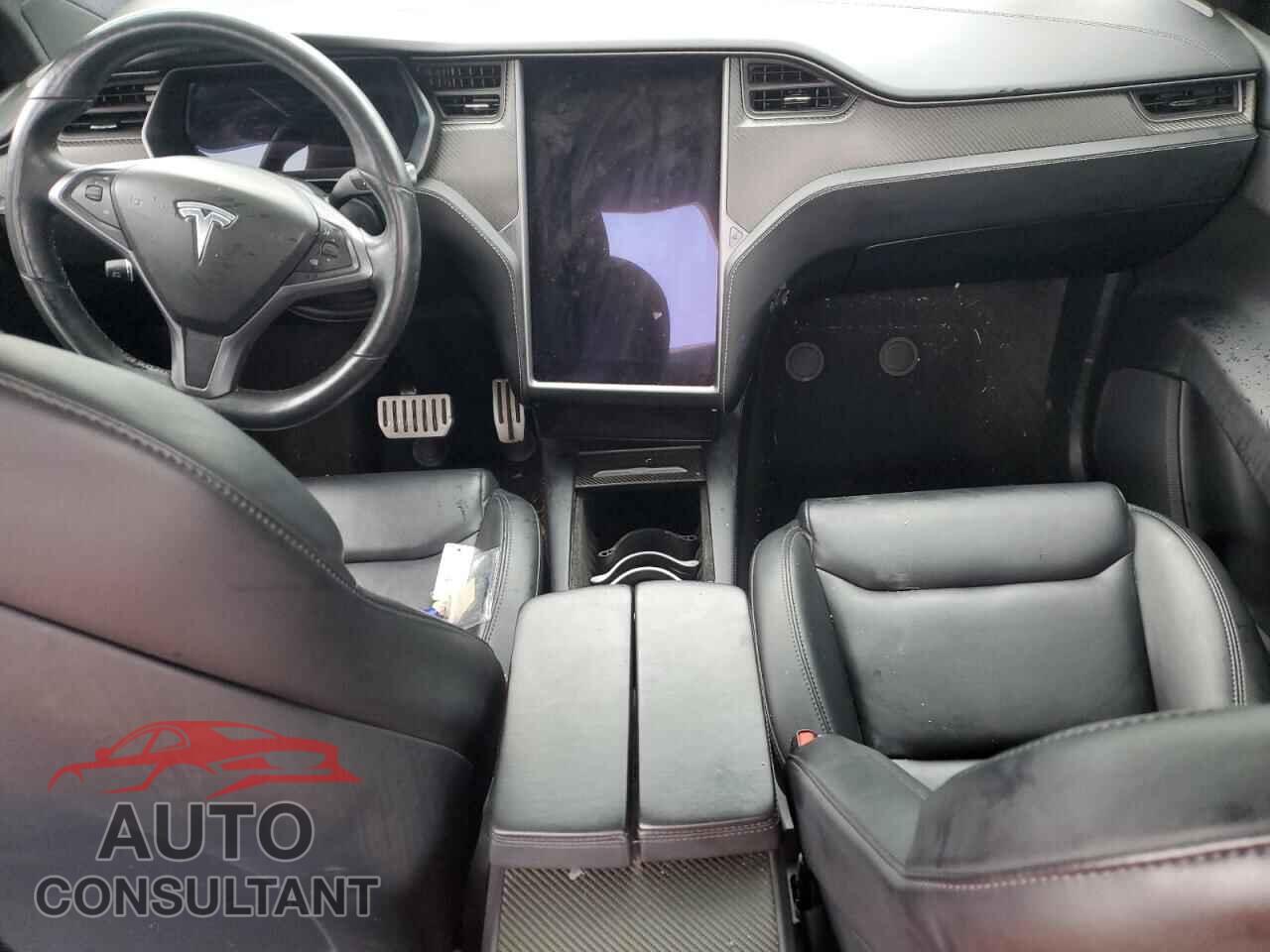 TESLA MODEL X 2020 - 5YJXCDE41LF285323