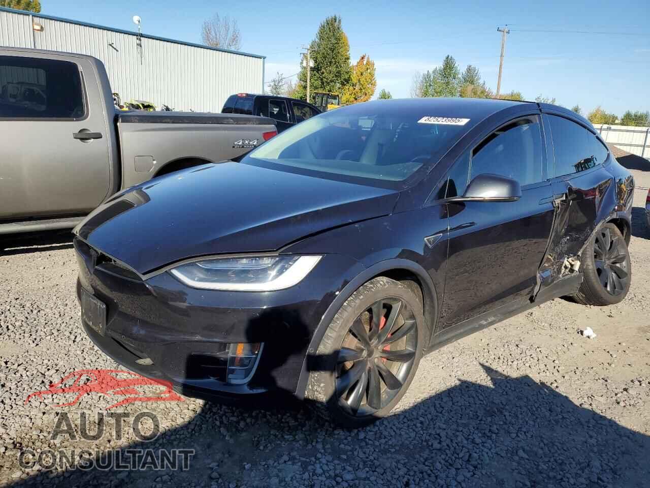 TESLA MODEL X 2016 - 5YJXCBE45GF015876