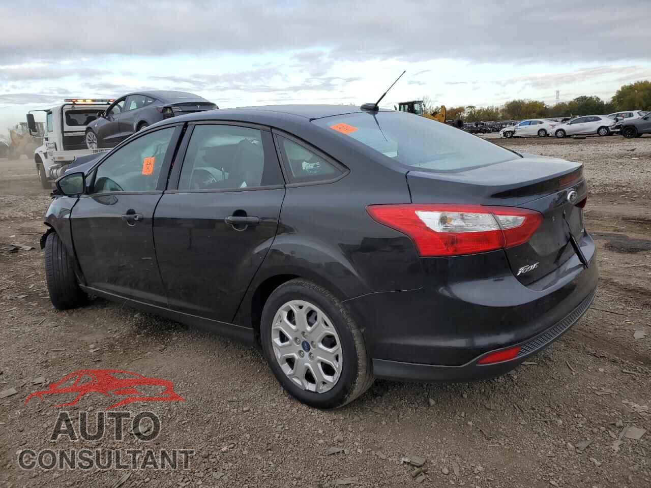 FORD FOCUS 2012 - 1FAHP3F28CL299285