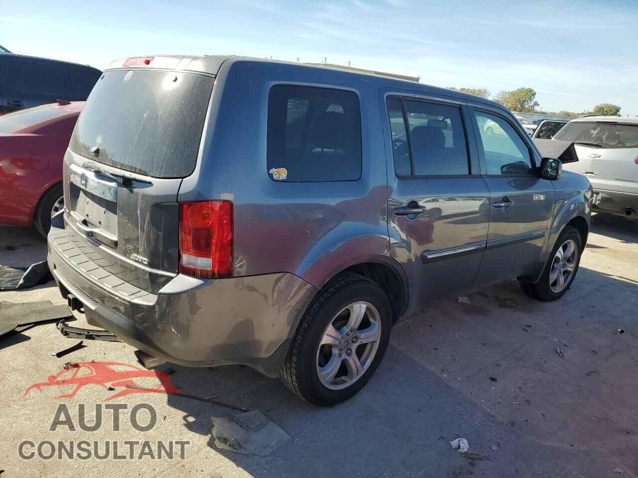HONDA PILOT 2015 - 5FNYF4H57FB077547