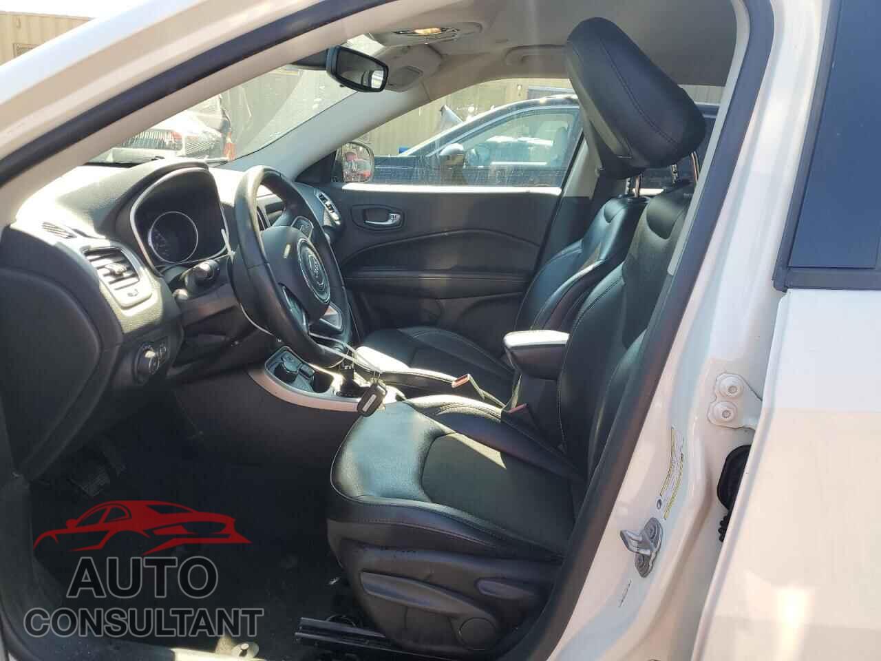 JEEP COMPASS 2021 - 3C4NJDBB5MT566625