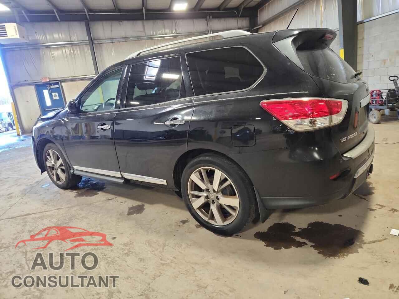 NISSAN PATHFINDER 2015 - 5N1AR2MM8FC602165