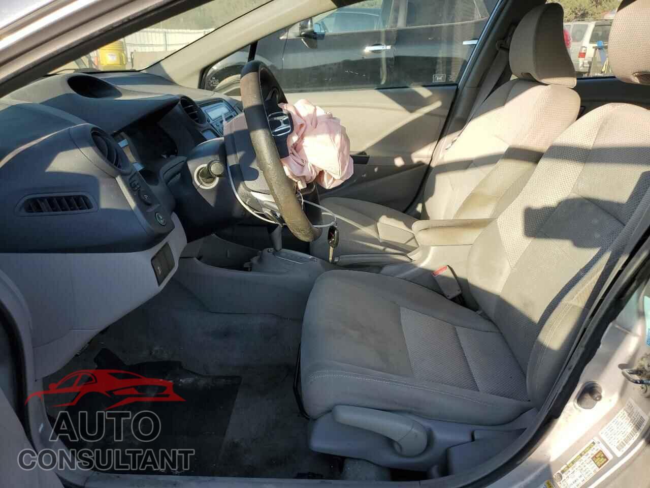 HONDA INSIGHT 2010 - JHMZE2H71AS001927