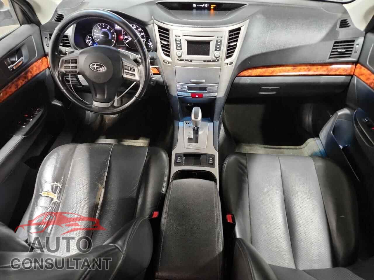 SUBARU OUTBACK 2012 - 4S4BRBKC1C3245468