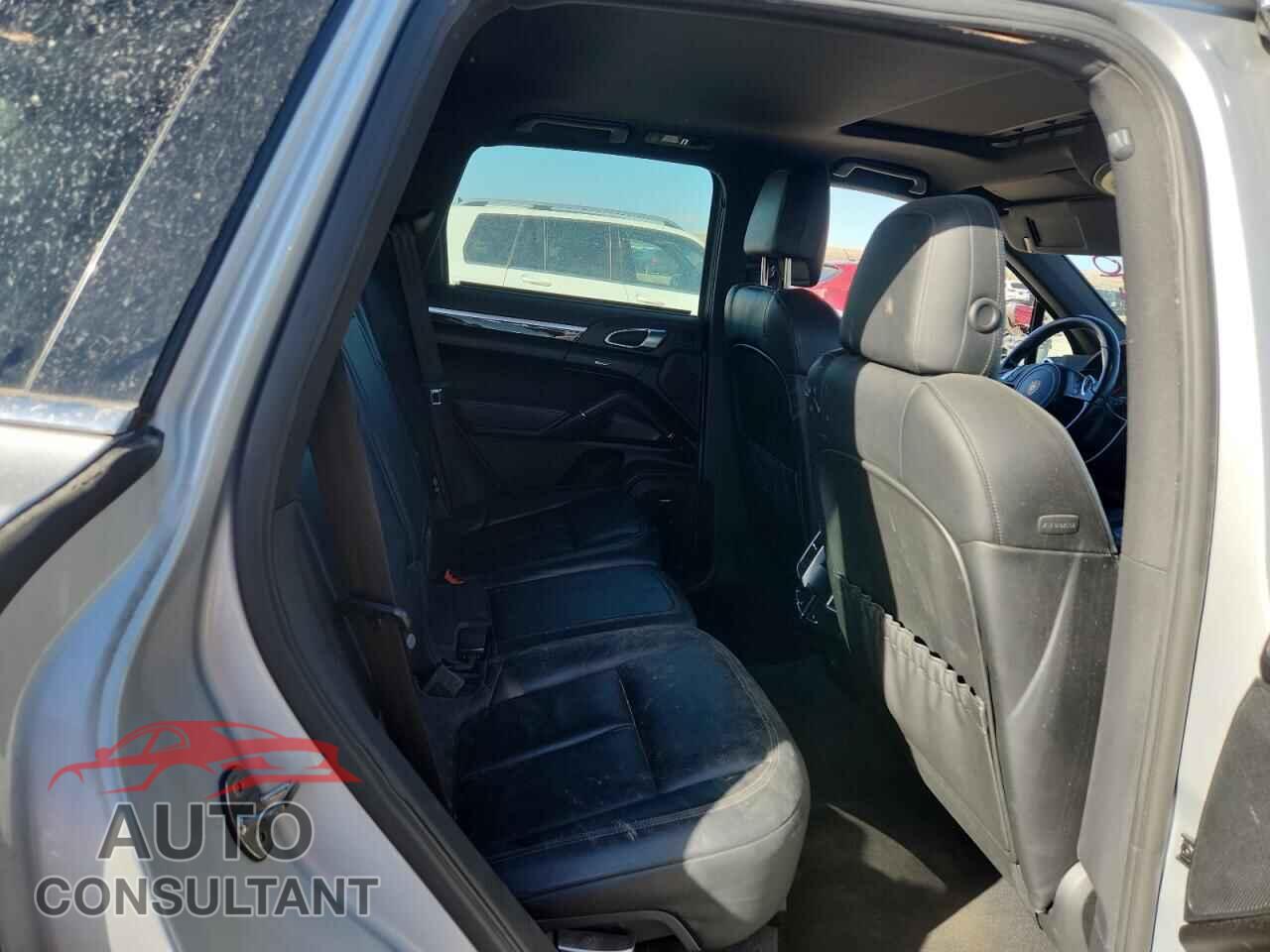 PORSCHE CAYENNE 2012 - WP1AE2A27CLA90458