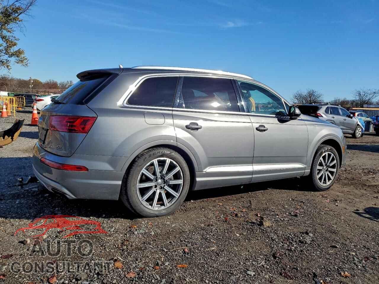 AUDI Q7 2018 - WA1VAAF78JD003519