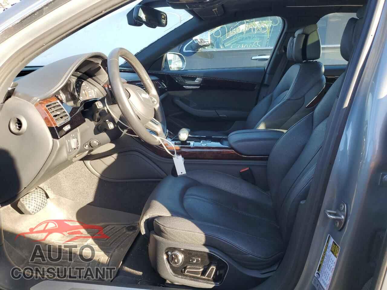 AUDI A8 2014 - WAURMAFD8EN000587