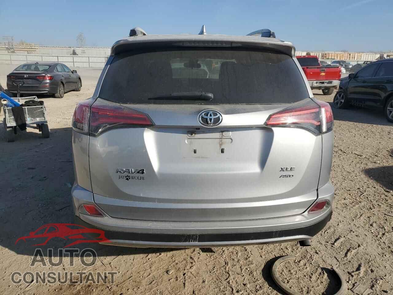 TOYOTA RAV4 2017 - 2T3RFREV8HW574786