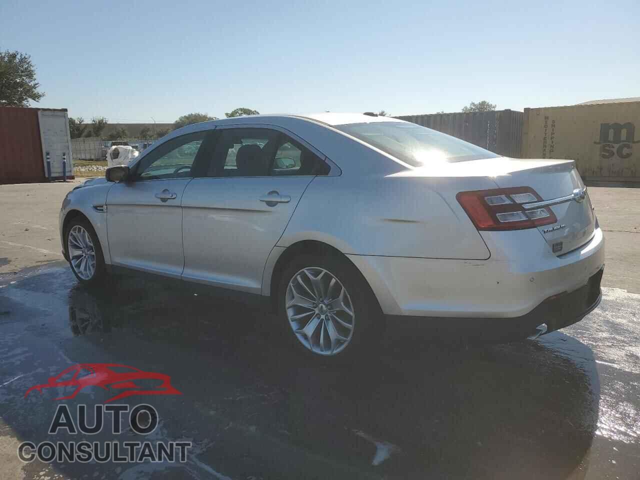 FORD TAURUS 2013 - 1FAHP2F8XDG122505
