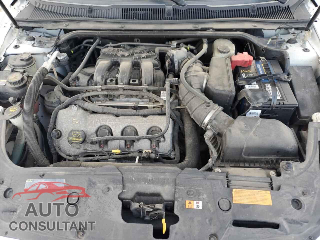 FORD TAURUS 2012 - 1FAHP2FW7CG134883