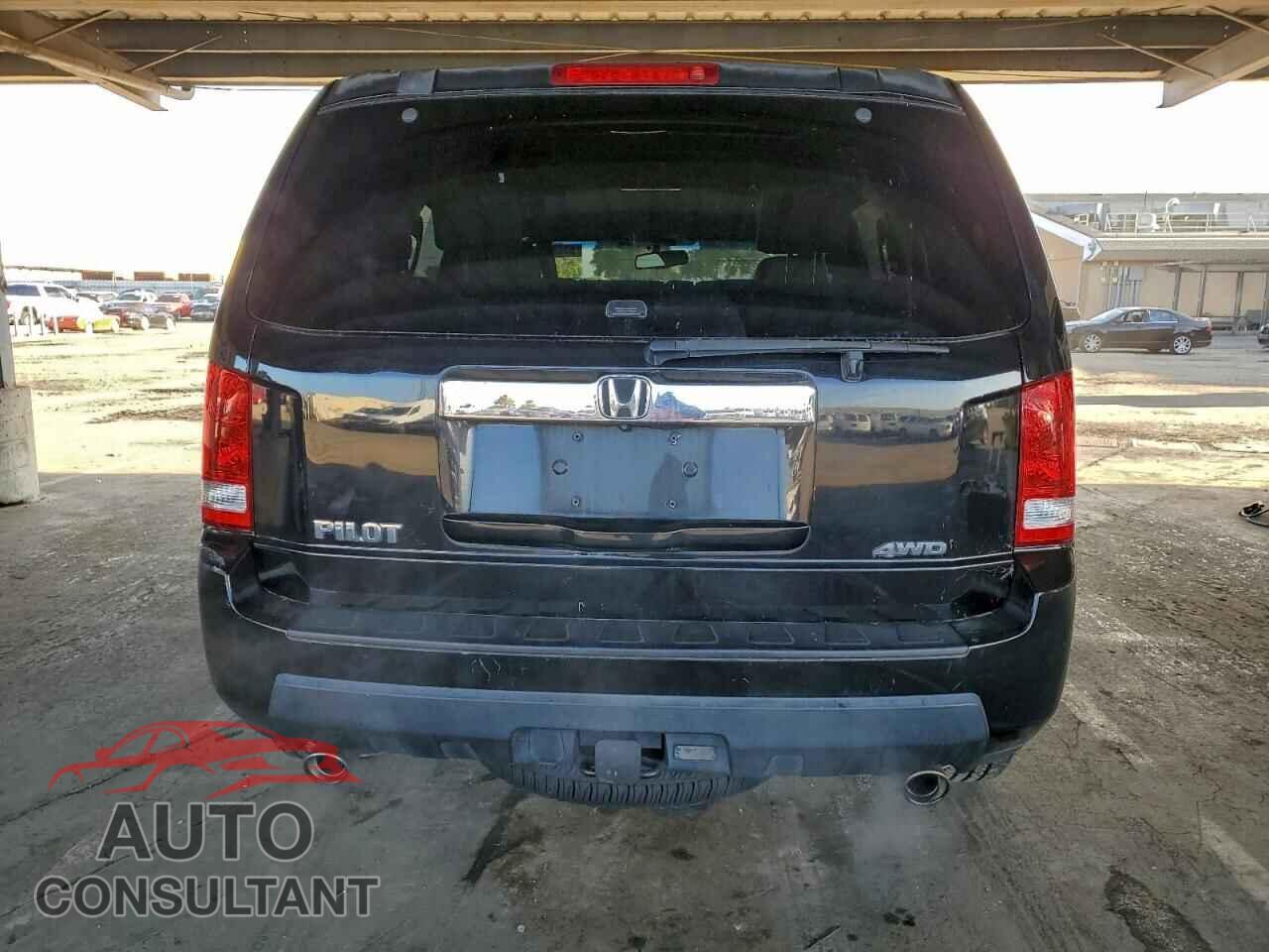 HONDA PILOT 2011 - 5FNYF4H72BB007529
