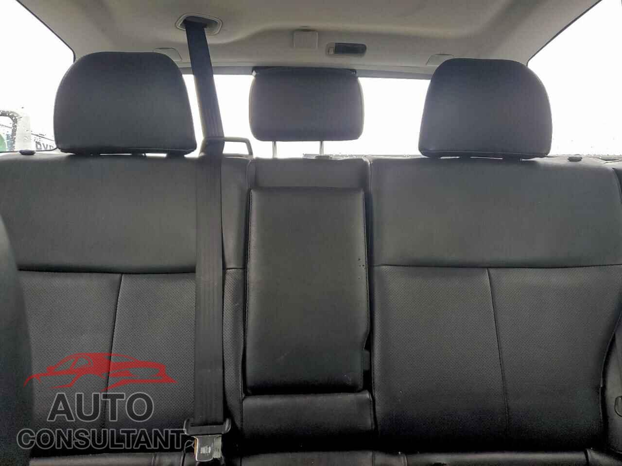 SUBARU FORESTER 2013 - JF2SHAEC3DH440409
