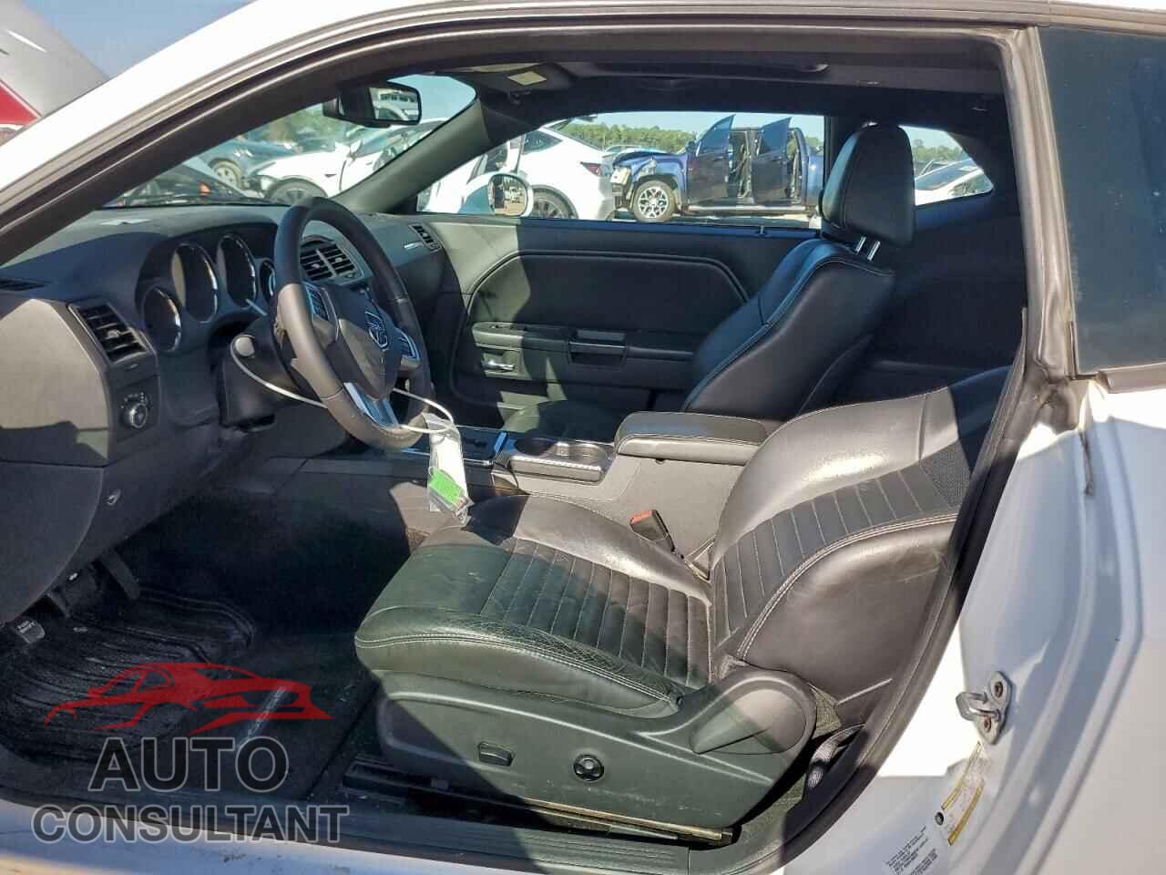 DODGE CHALLENGER 2014 - 2C3CDYAG6EH186405