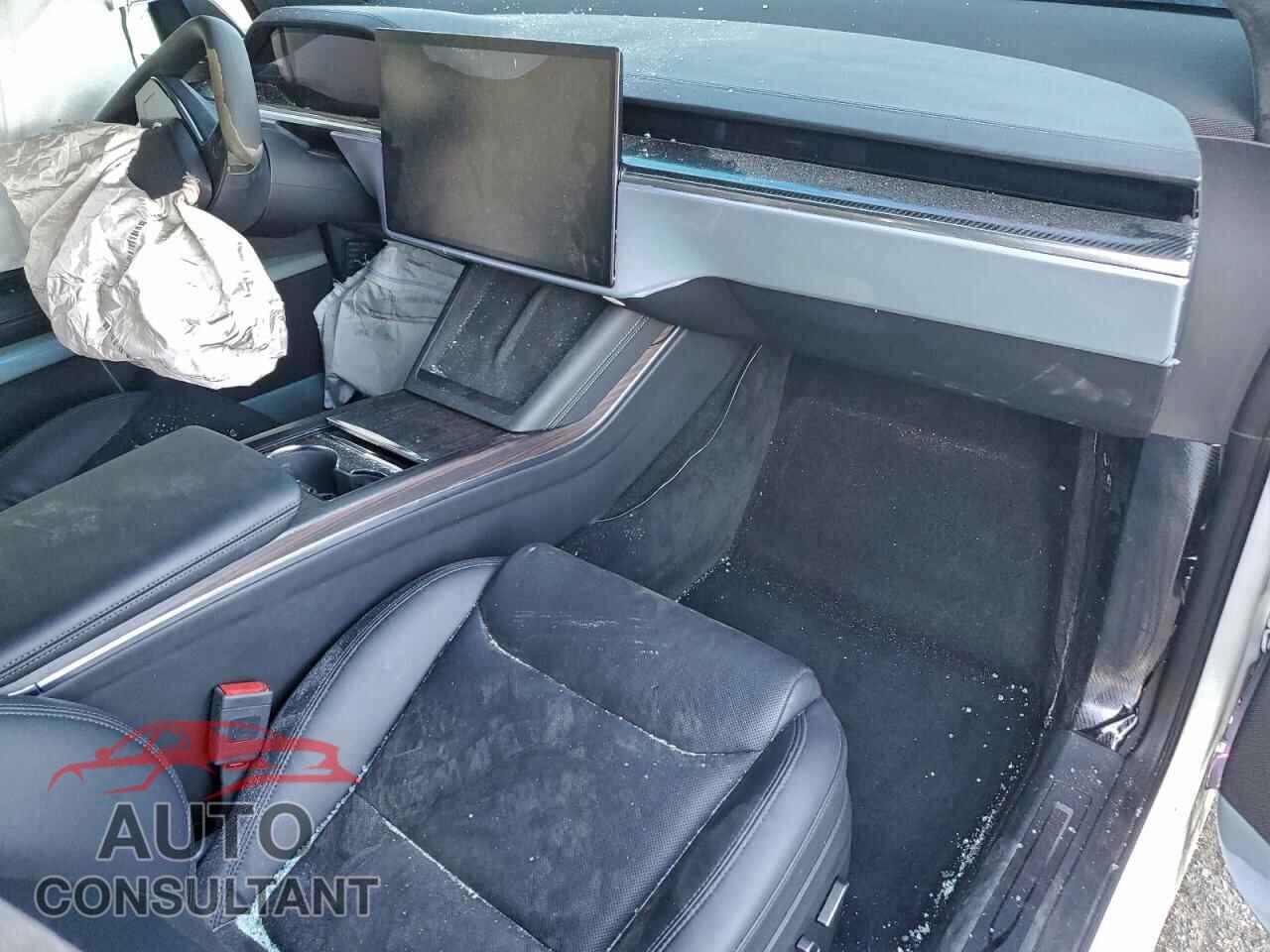 TESLA MODEL X 2023 - 7SAXCAE59PF375710