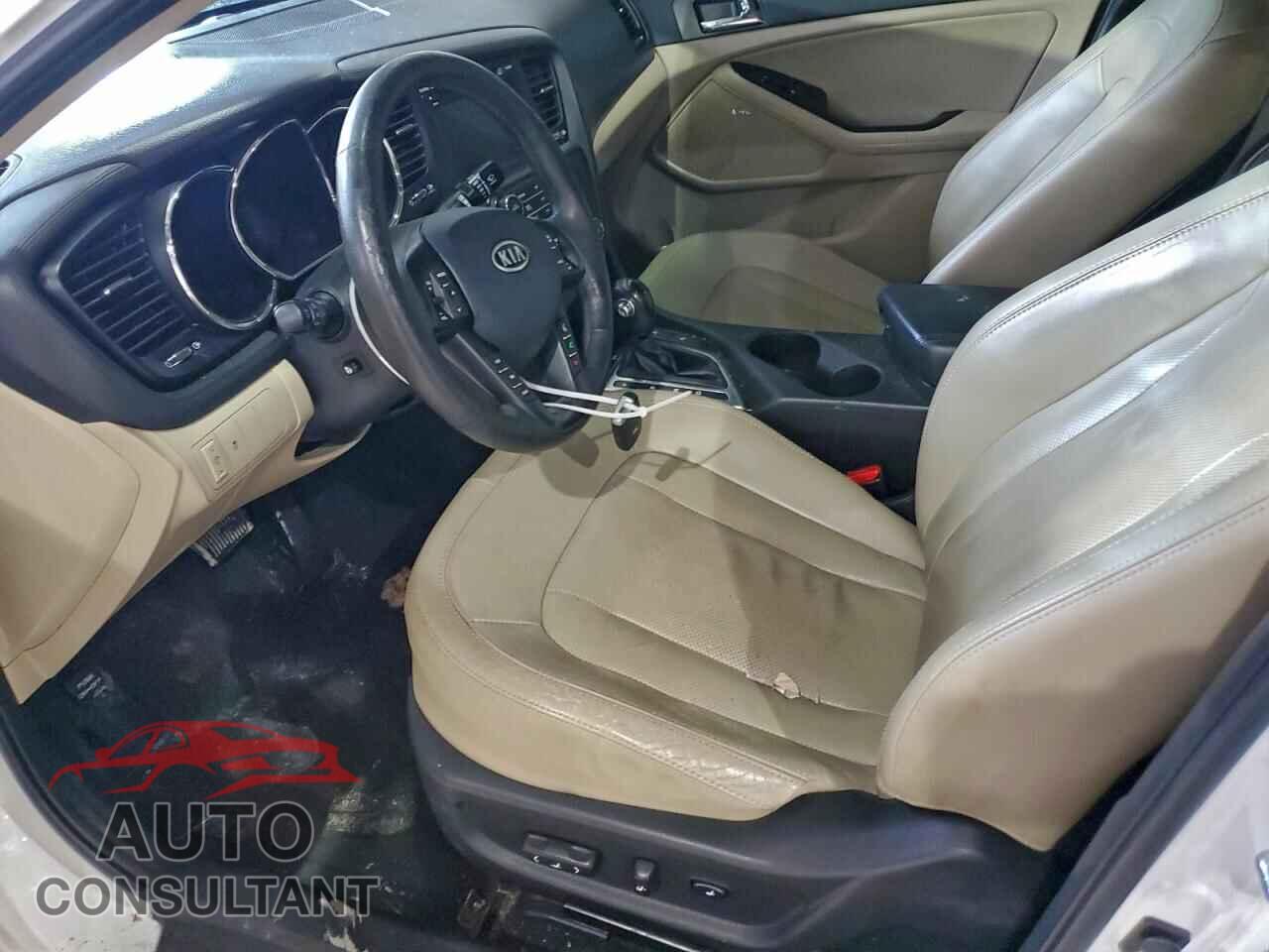 KIA OPTIMA 2011 - KNAGN4A71B5120136