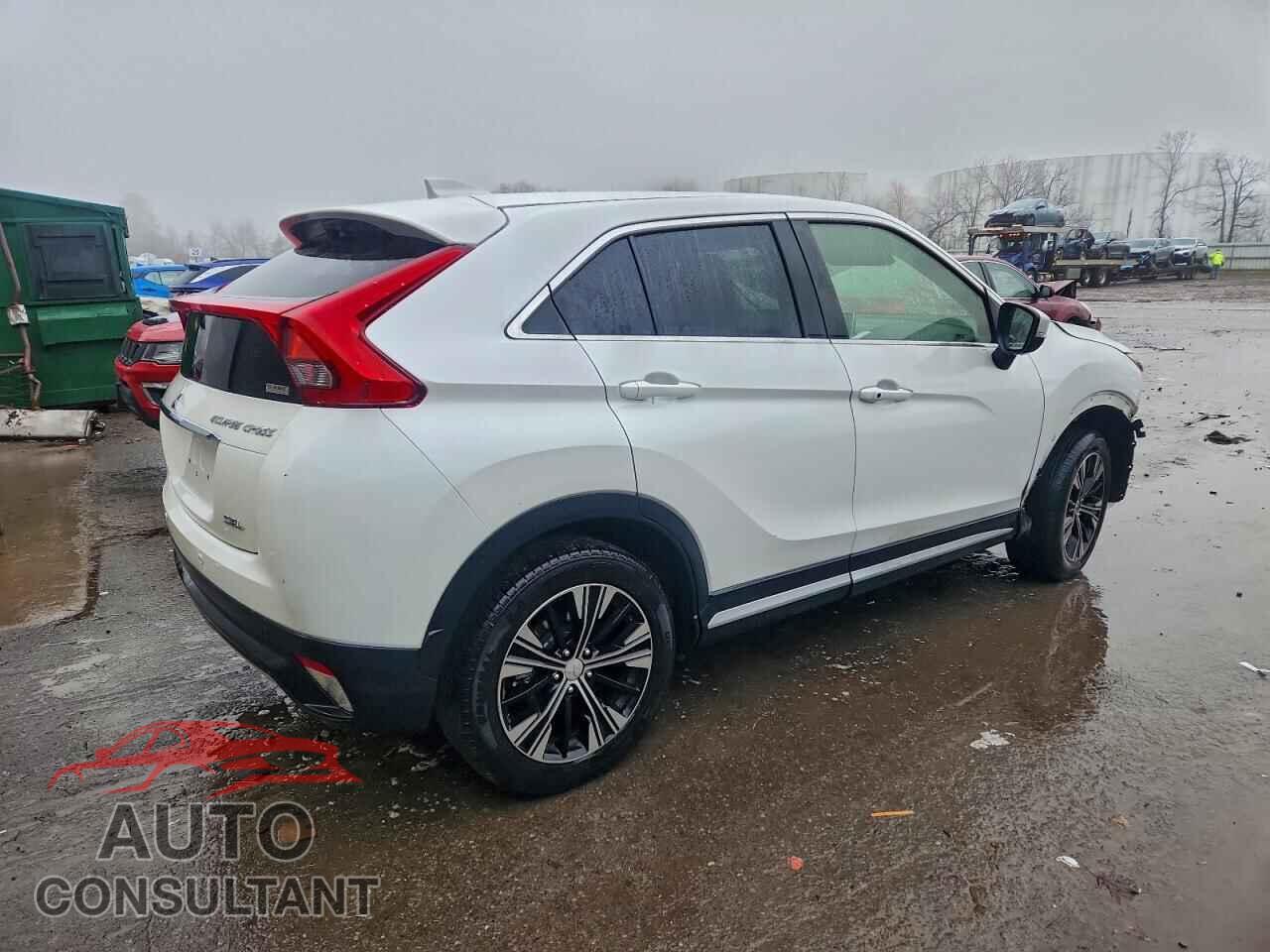 MITSUBISHI ECLIPSE 2018 - JA4AT5AA0JZ048847